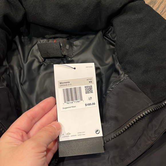 Jordan Womens Flight Puffer Core Black DR0546 010 - Picture 9 of 9